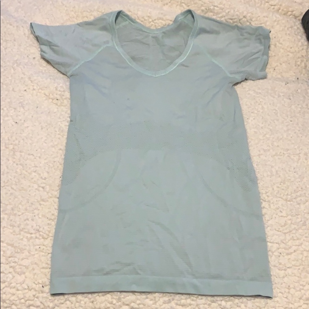 V neck lulu lemon top mint green